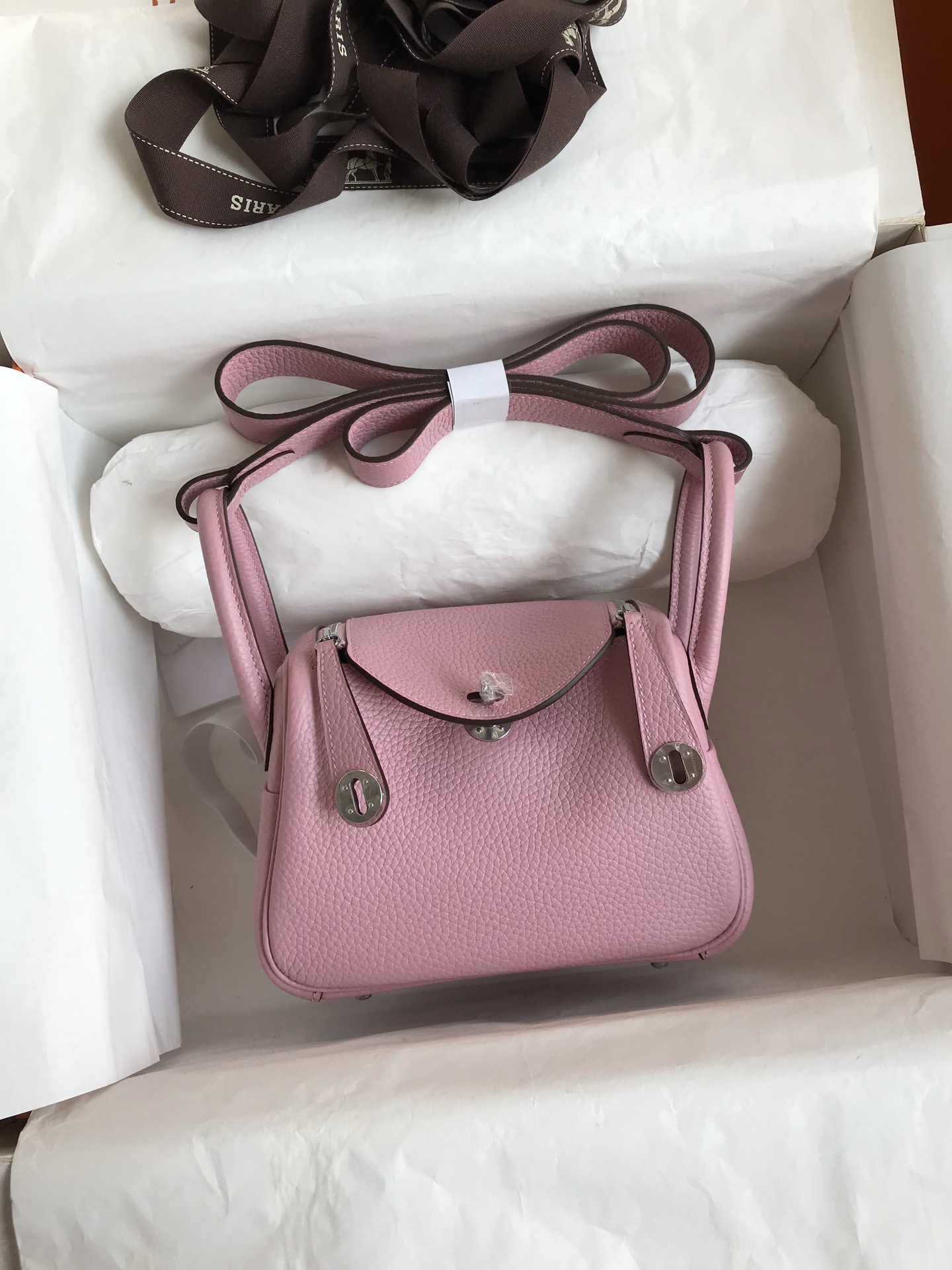 Hermes Mini Lindy 19cm Handbag Shoulder Bag In Mauve Sylvestre Clemence Leather